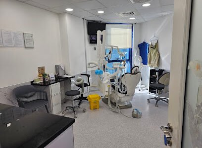 Al Haneen Dental Clinic