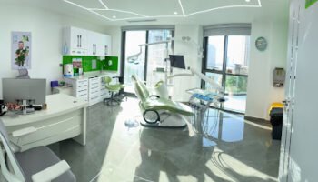SmileWorks For Dental Surgery Clinic LLC