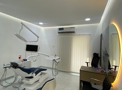 Mid Town Dental Poly Clinic