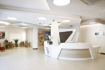 Dr.Al Jundi Orthodontic & Dental Centre