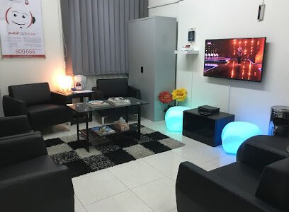 Dr Mouna Al Jaziri Dental Clinic