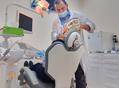 Dr. Hussein Alsharif